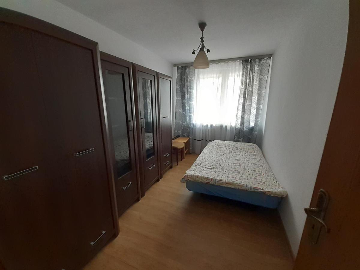 Centrum Zlote Tarasy Metro Rondo Onz Balkon Lejlighed Warszawa Eksteriør billede